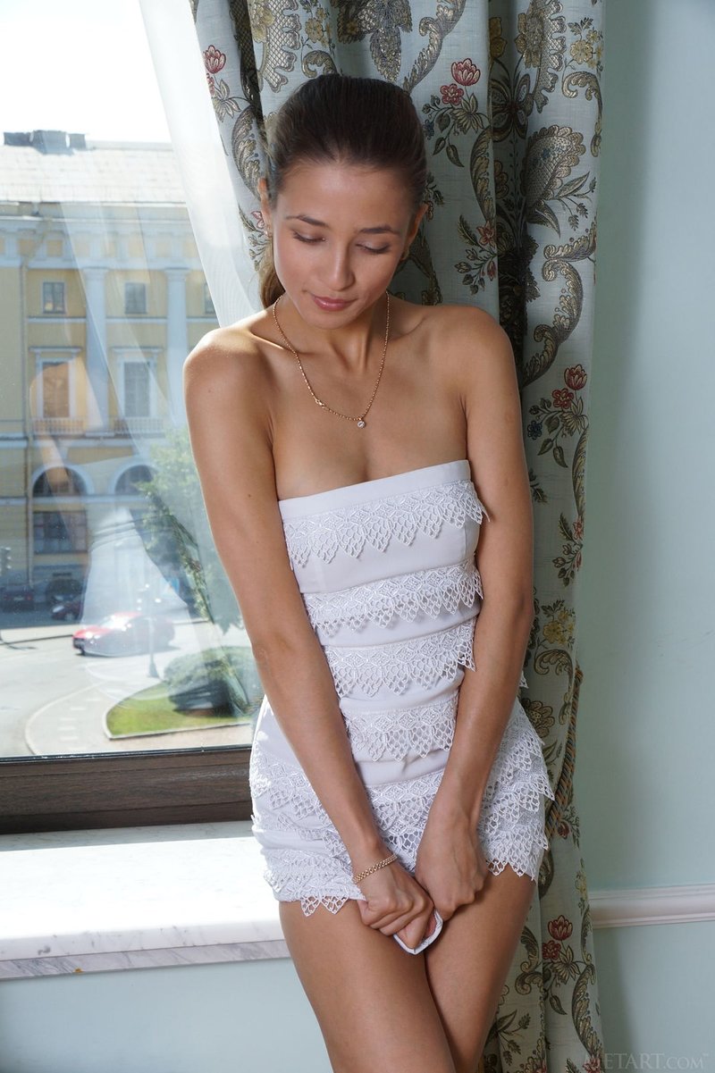 София, 34